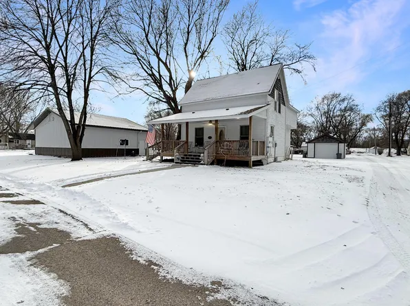 135 N Petrick St, Appleton, MN 56208