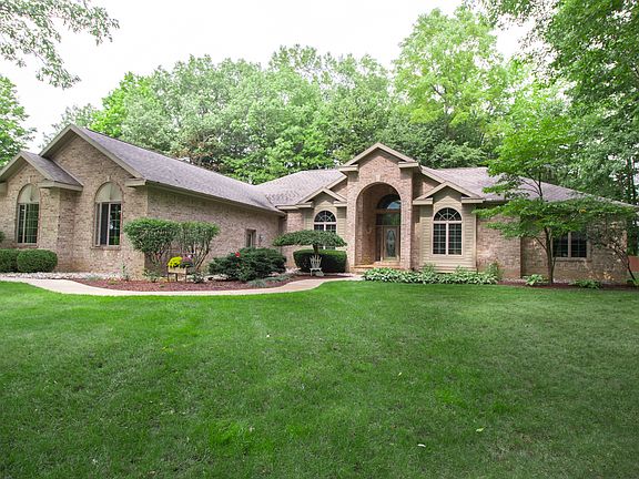 2nd image of 3676 Duxbury Ln