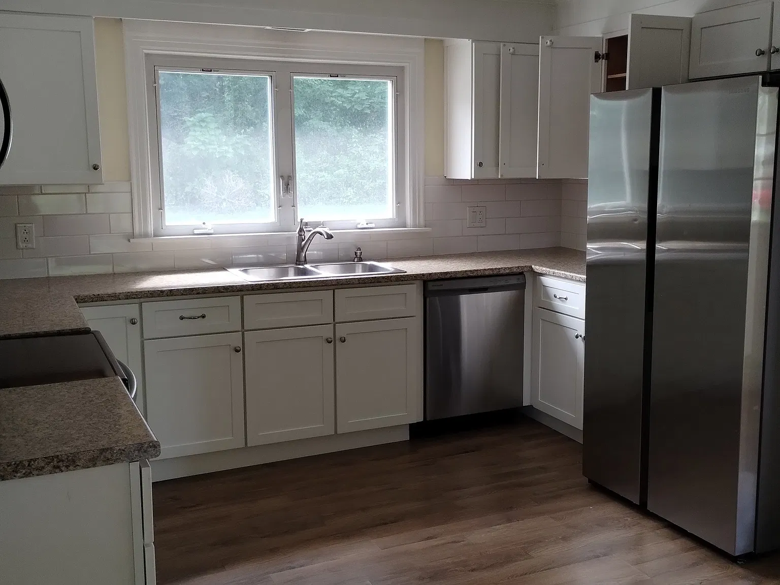 2 bed, 1.0 bath, 1232 sqft, $2,200 — Photo 4