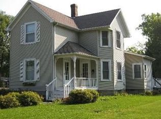 628 N Maple St, Momence, IL 60954