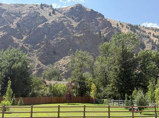 431 Angela Dr, Hailey, ID 83333
