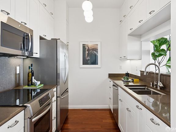 3rd image of 300 3rd St APT 1411