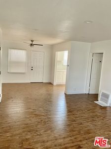 3320 W 77th St, Los Angeles, CA, 90043