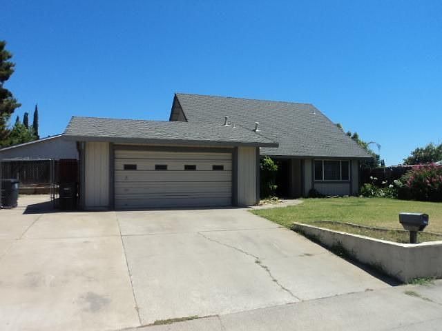 1st image of 7918 Blazingwood Dr