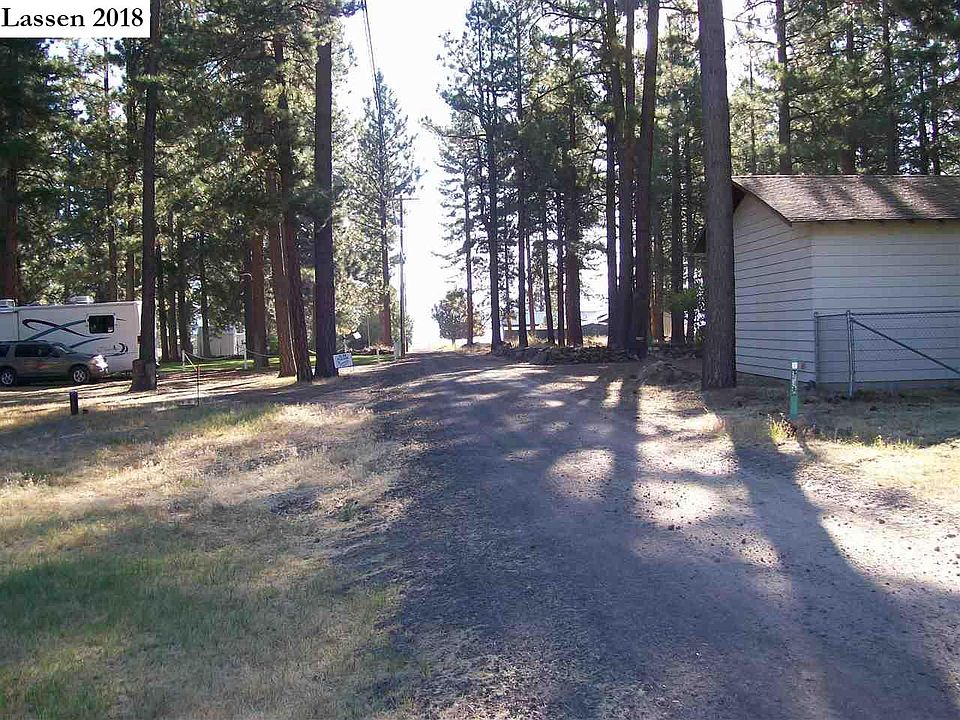 2nd image of 687-895 Hazel Way