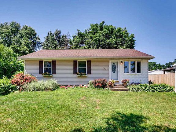 2nd image of 387 Westport Dr