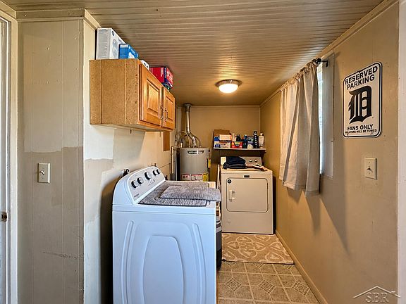 3rd image of 217 Arbury Pl