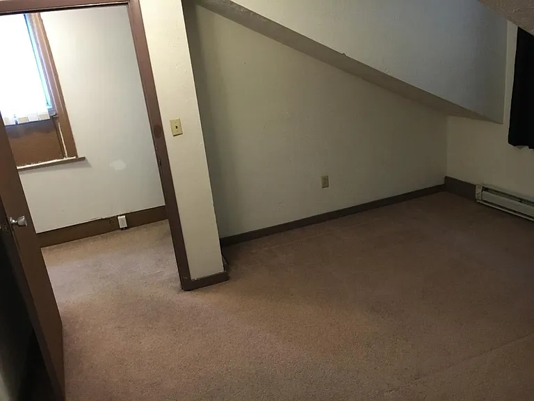 2910 E Carson St #2 — Photo 12