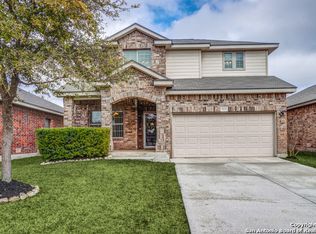 9831 Rostock Ln, Helotes, TX 78023