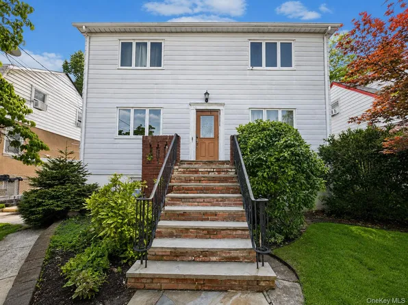 33 Juniper Road, Port Washington, NY 11050