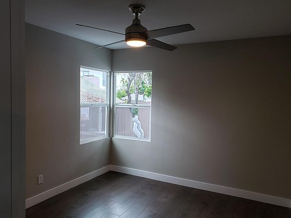 3rd image of 4750 E Mountain View Dr