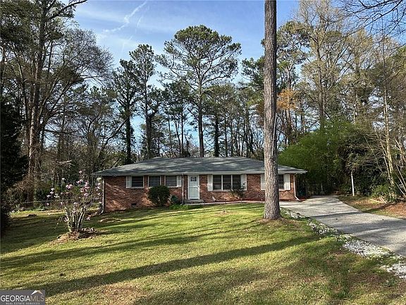 2nd image of 6441 Dunmoor Dr