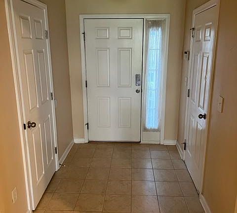 3rd image of 4842 Parkhurst Pl