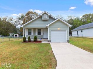 100 Mineola Ave, Rossville, GA 30741