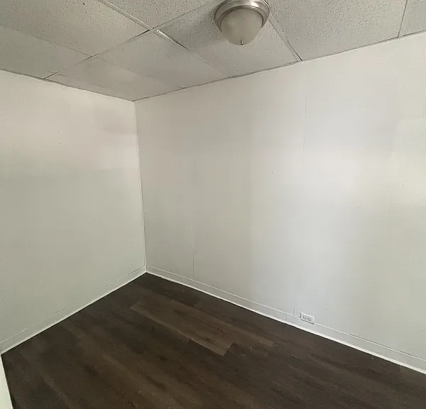 6819 Hope Ave — Photo 8