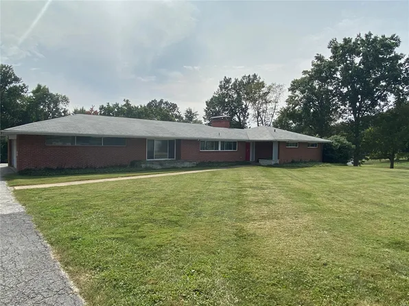 6 Meadow Acres Ln, Saint Louis, MO 63124