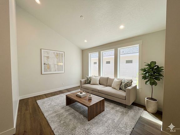 2nd image of 300 E Mayfield Springs Blvd