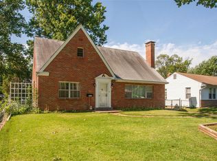 8012 Blueberry Ln, Saint Louis, MO