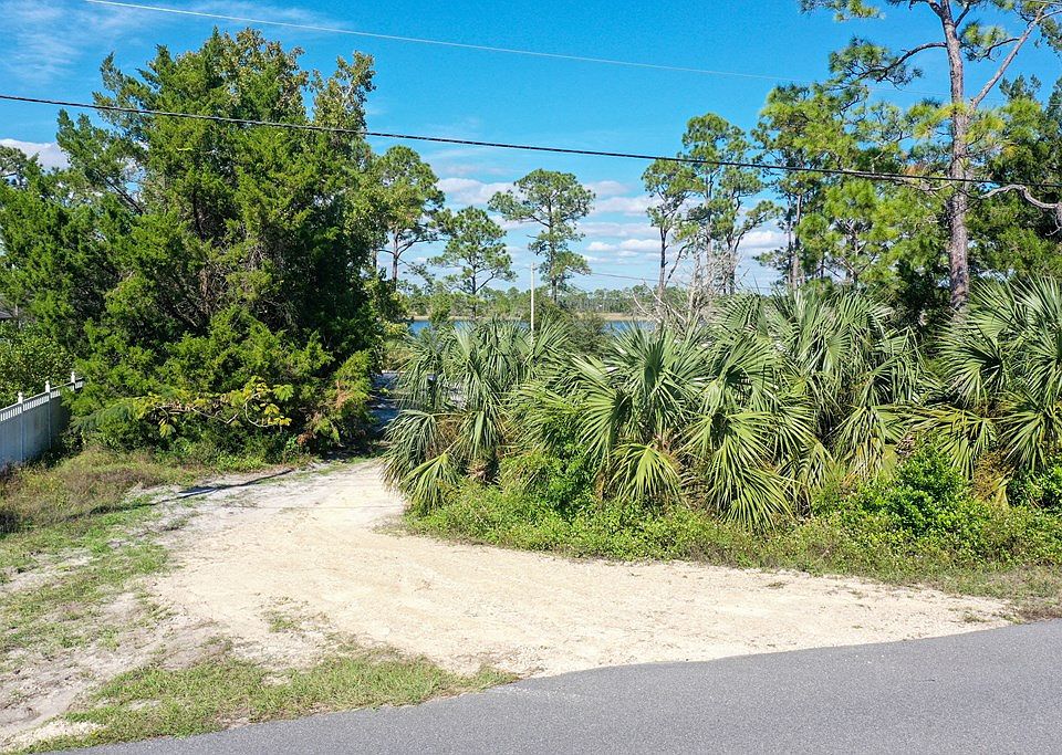 183 River Rd, Carrabelle, FL 32322 | Zillow