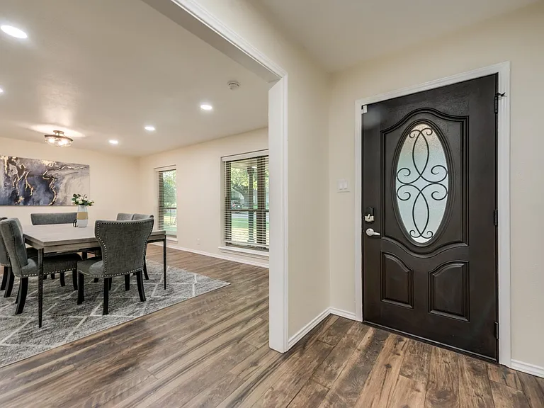 7754 Querida Ln — Photo 10