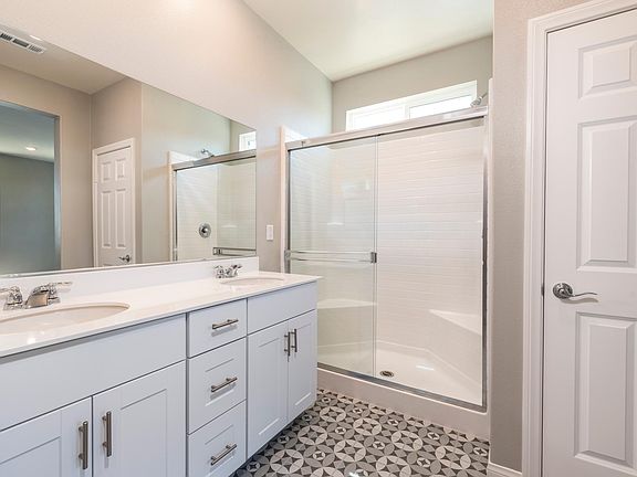 5th image of 757 Daniel Freeman Cir #757