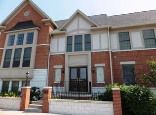 5152 Bostwick Rd, Perrysburg, OH 43551