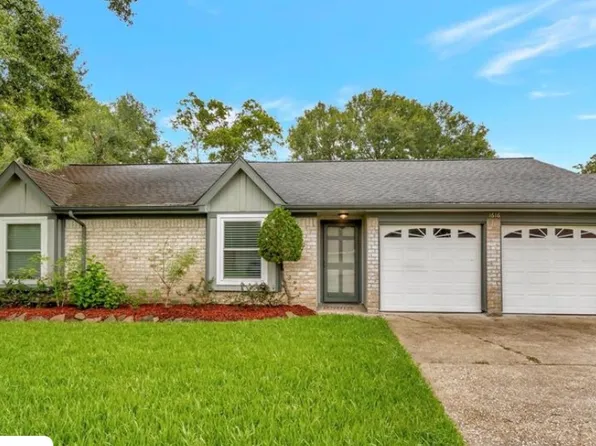 1616 Live Oak Hollow St, Pearland, TX 77581