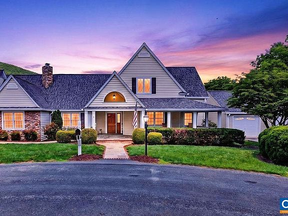 3rd image of 137 Saddle Ridge Ln