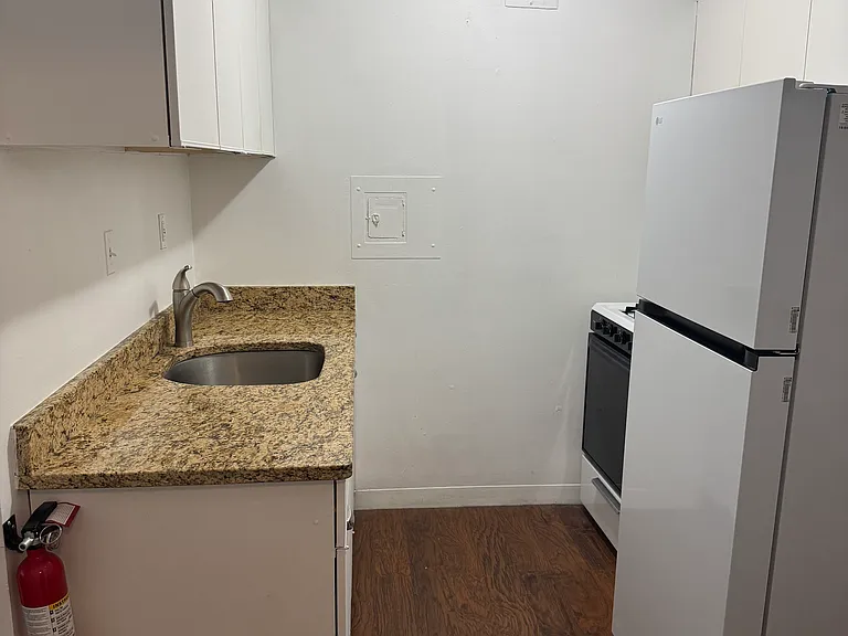 2030 F St NW #312 — Photo 2