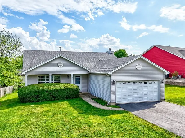 713 Lighthouse Dr, Ottawa, IL 61350