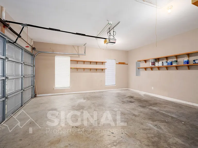 108 Spring Pl — Photo 24