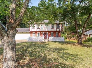 2727 Sandpiper Dr, Tucker, GA 30084
