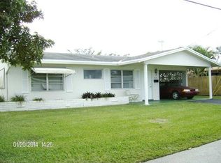 2702 NW 49th St, Tamarac, FL 33309