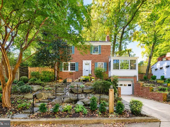 3246 Aberfoyle Pl NW, Washington, DC 20015