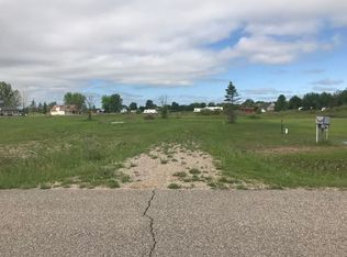 145 Pickering Drive, Gladwin, MI 48624