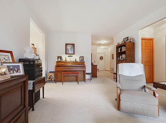 5th image of 13128 Timber Trl APT 304