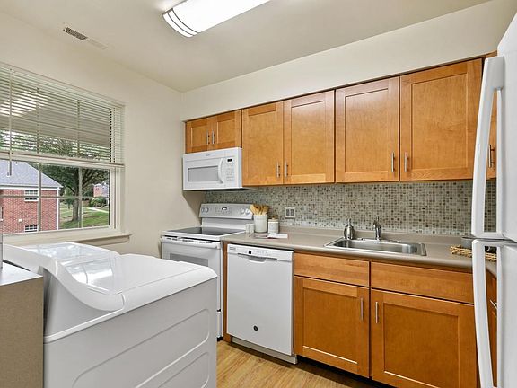 Contemporary Kitchen Style (shown here in the 2-bedroom floor plan)