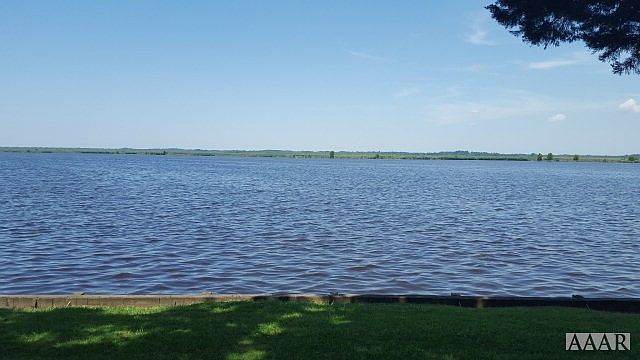 2nd image of 116 Waters Dr