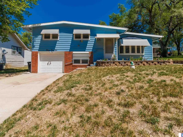3510 S 51st St, Lincoln, NE 68506