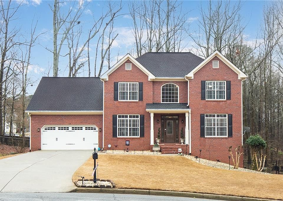 1st image of 2627 Brook Forest Dr