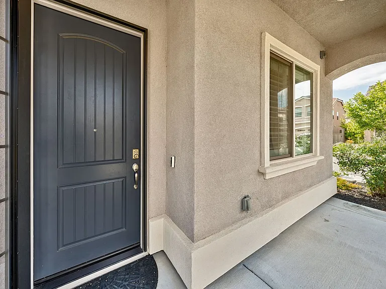 200 Moisant Ct — Photo 10