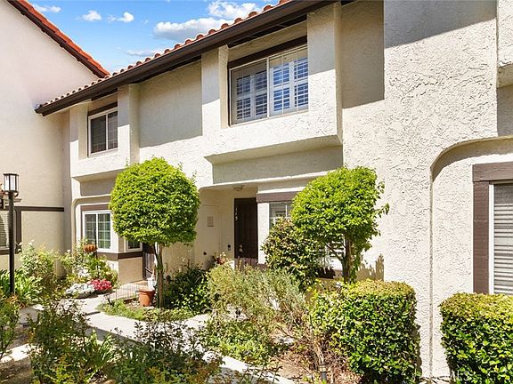 3rd image of 5534 Las Virgenes Rd Unit 115
