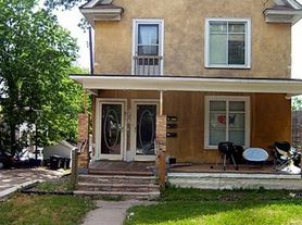 811-28TH