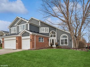 1181 Hilary Ln, Highland Park, IL 60035