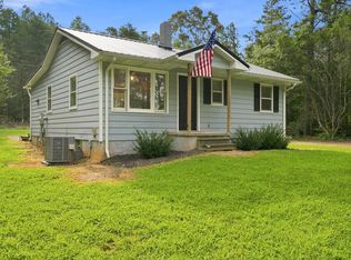 3742 Abilene Rd, Farmville, VA 23901