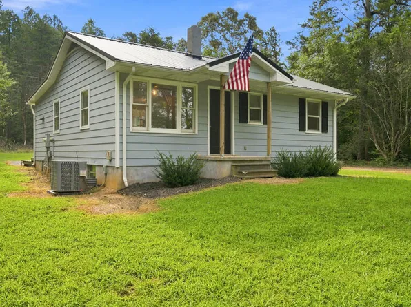 3742 Abilene Rd, Farmville, VA 23901
