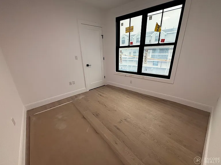 34 Colborne Rd #5 — Photo 2