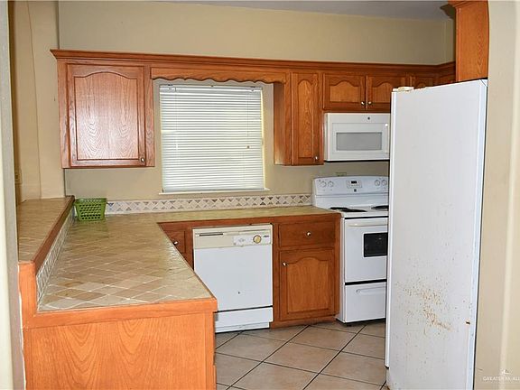 4th image of 5222 Violeta Dr