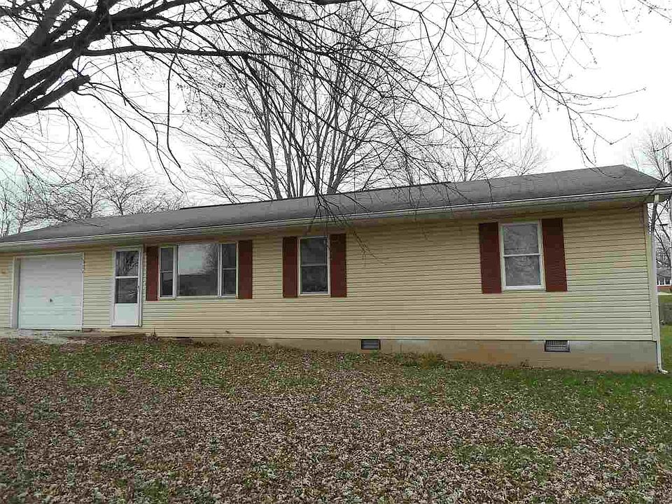 1st image of 304 W Carolyn St