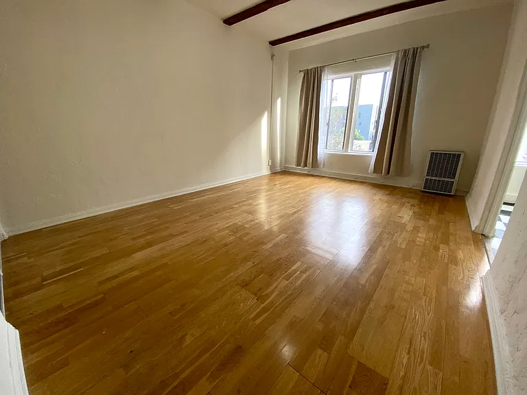 Franklin Place Lofts — Photo 14
